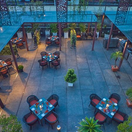 เดอะ ราวิซ คาลิกูต Hotel โคชิโคด ภายนอก รูปภาพ