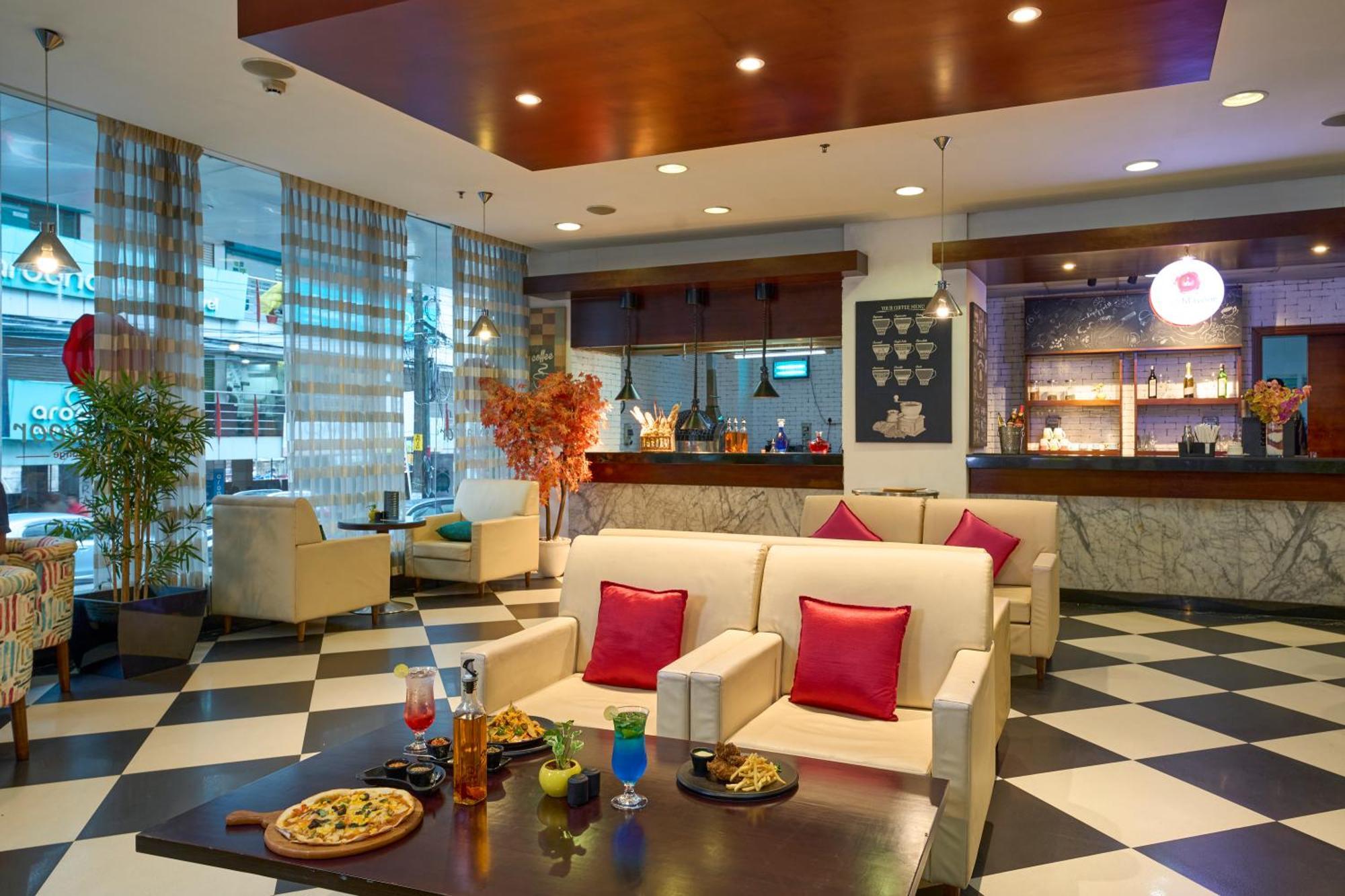 เดอะ ราวิซ คาลิกูต Hotel โคชิโคด ภายนอก รูปภาพ
