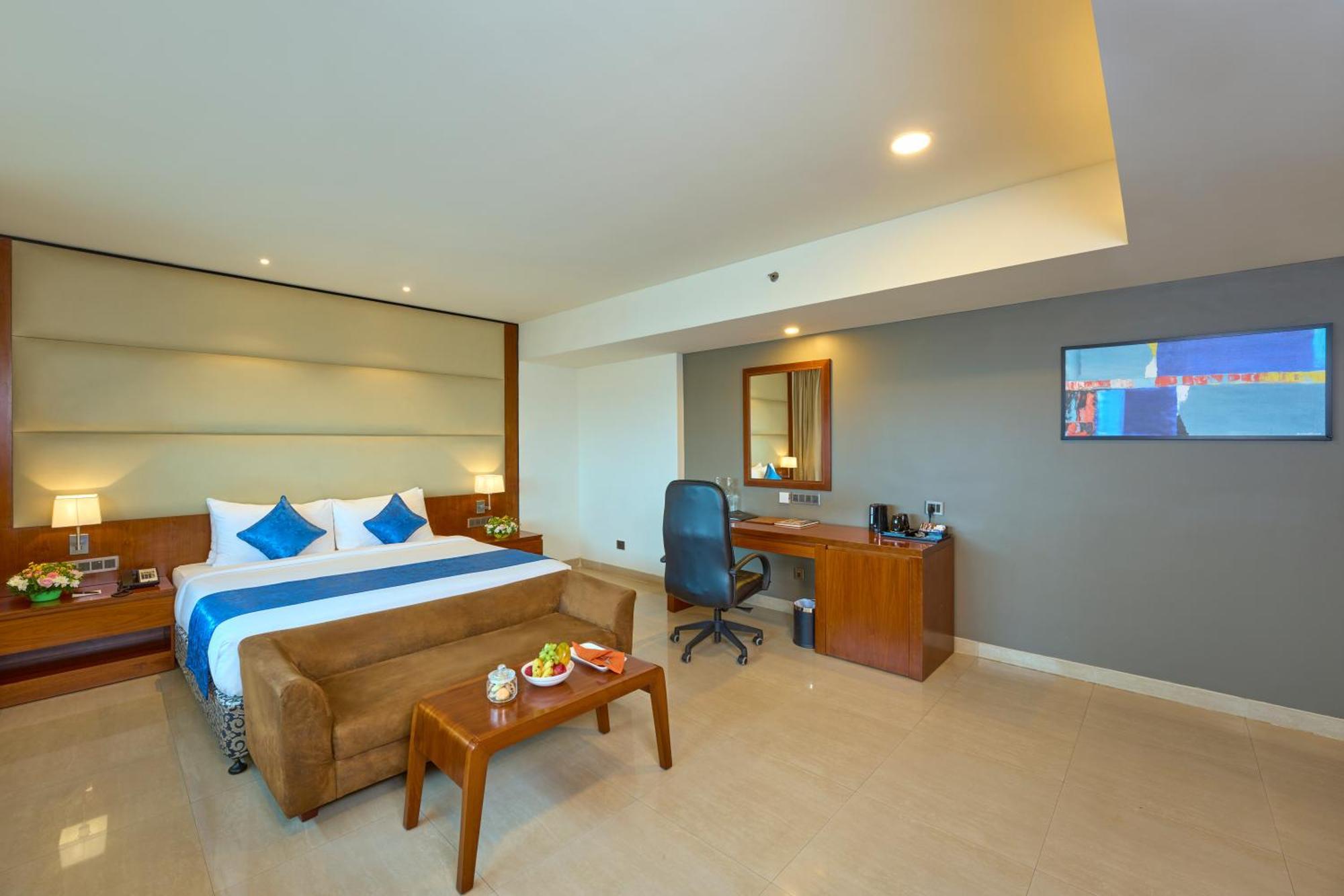 เดอะ ราวิซ คาลิกูต Hotel โคชิโคด ภายนอก รูปภาพ